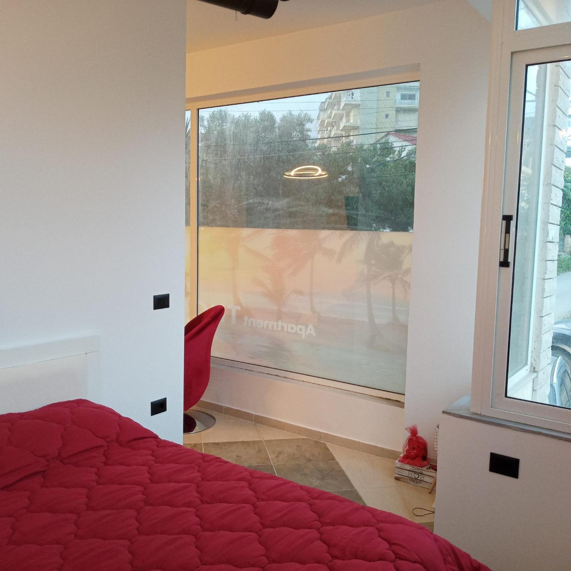Apartment Thousand Kisses Sarandë Exterior foto
